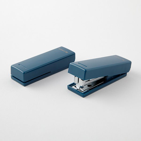Midori XS Compact Stapler - No.10 - Navy A - MIDORI 35525006 - IRO